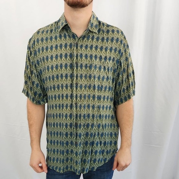 90s Green‎ and Blue Geometric Print Shirt - Picture 1 of 4